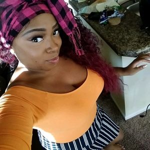 Meet your Posher, Jazmine
